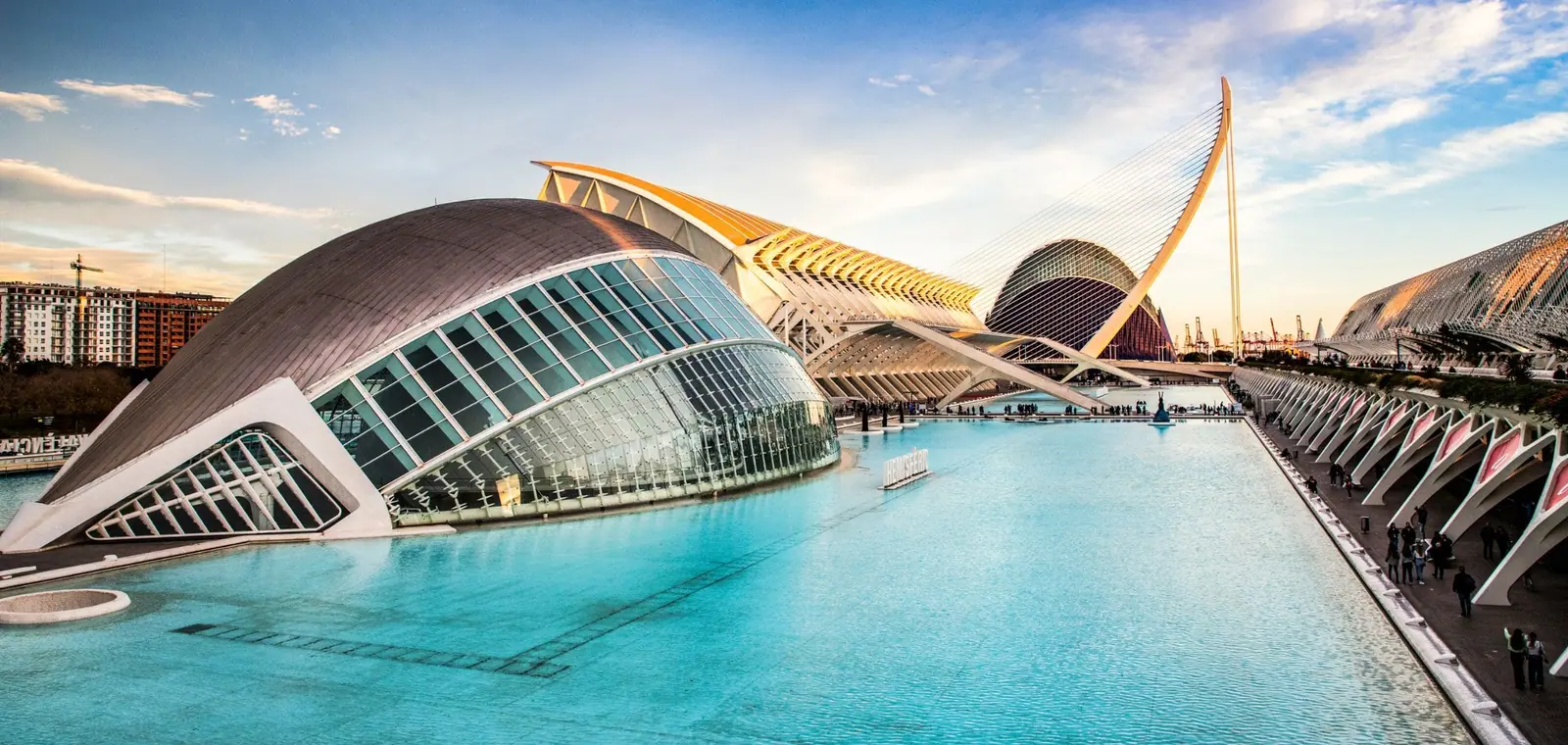 La Ciudad de las Artes y las Ciencias de Valencia, una imagen del seguro de decesos en Valencia